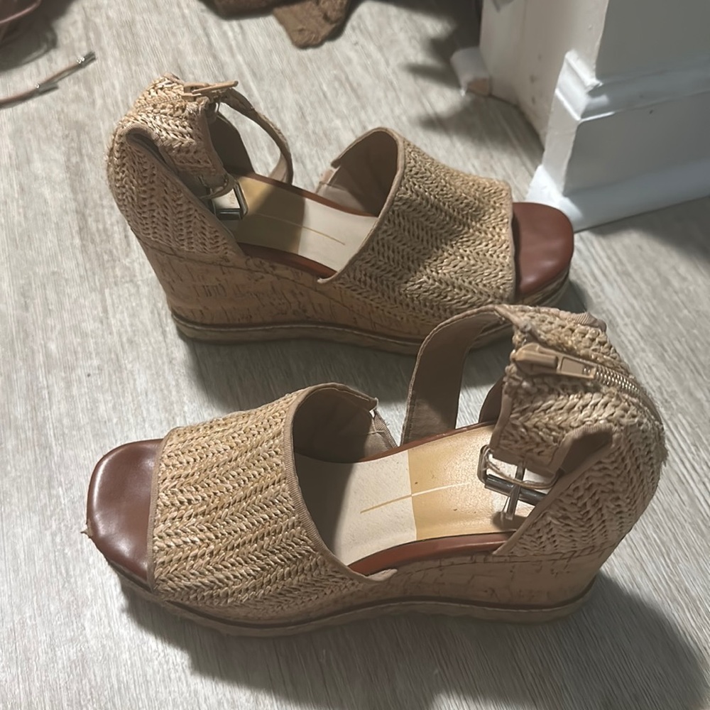 Dolce vita wedges